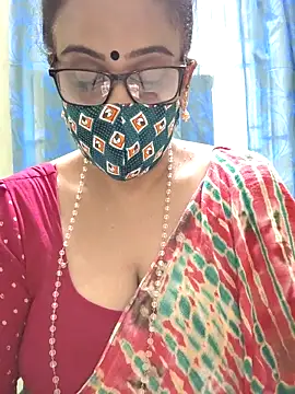 Snapshot of sweet-lotus chatting on November 25, 2025, 4:13 am sweet-lotus online show from November 25, 2025, 4:13 am