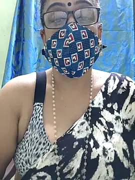 Snapshot of sweet-lotus chatting on November 15, 2025, 4:44 pm sweet-lotus online show from November 15, 2025, 4:44 pm