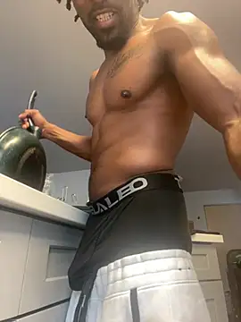 Snapshot of HeavenlyTongue88 chatting on June 3, 2026, 5:28 pm HeavenlyTongue88 online show from June 3, 2026, 5:28 pm