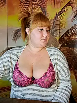 Miss tits2025 online show from December 2, 2025, 8:54 pm