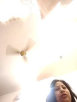 Cute-Janvi20 online show from April 19, 2026, 6:10 pm