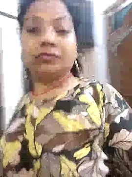 Snapshot of Cute-Janvi20 chatting on September 21, 2025, 5:23 am Cute-Janvi20 online show from September 21, 2025, 5:23 am