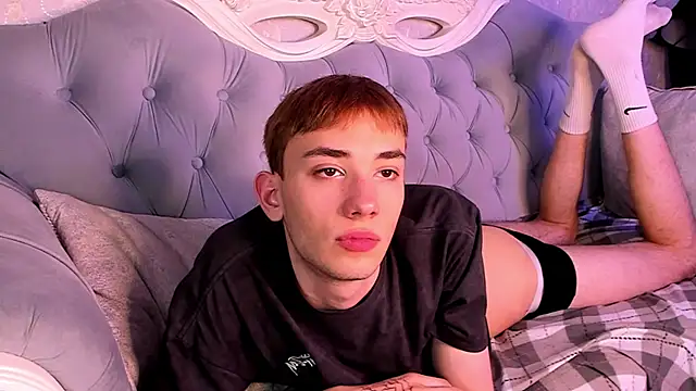 FelixCurtis online show from September 25, 2025, 9:15 am