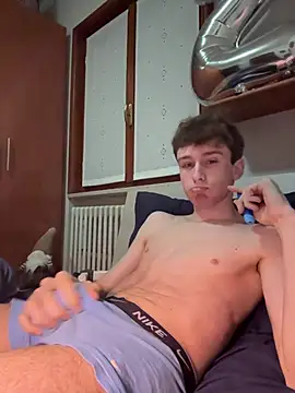 Snapshot of twinkethan07 chatting on February 8, 2026, 1:47 am twinkethan07 online show from February 8, 2026, 1:47 am