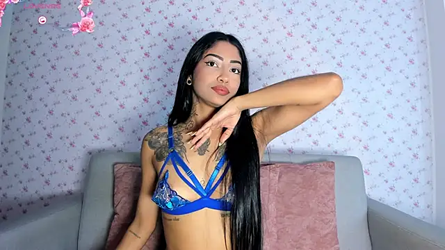 Alykass online show from April 16, 2026, 9:39 pm