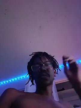 Moyo228 online show from February 3, 2026, 5:16 am