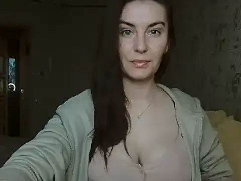 KatalinaQE online show from November 14, 2025, 6:17 am