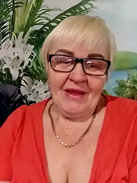 VioletSweet5566 online show from February 2, 2026, 1:10 pm