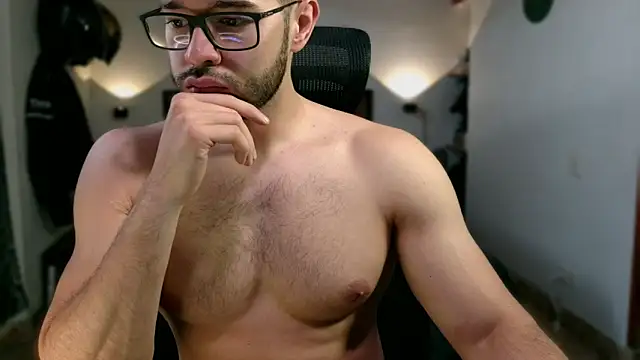 Snapshot of jacobmuscle4u chatting on October 17, 2025, 3:03 pm jacobmuscle4u online show from October 17, 2025, 3:03 pm