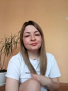 Kate2891 online show from May 15, 2026, 5:05 am