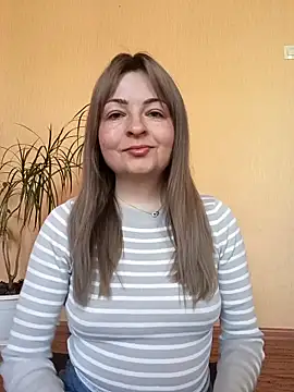 Kate2891 online show from May 3, 2026, 5:01 am
