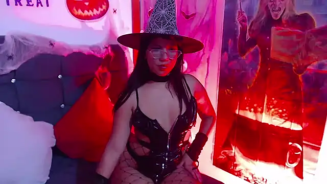 Snapshot of SamantaSweett_ chatting on October 10, 2025, 1:12 pm SamantaSweett online show from October 10, 2025, 1:12 pm