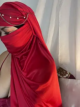 Amyraa  online show from November 25, 2025, 1:22 pm