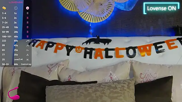 BellaKarma online show from October 31, 2025, 9:17 am