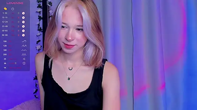 MiSeki online show from November 9, 2025, 1:53 am