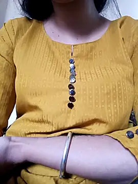 lovelysona11 online show from December 1, 2025, 7:31 am