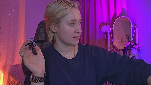 CinBellamy online show from December 3, 2025, 5:30 am