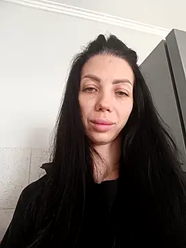 Snapshot of Princessa99885 chatting on October 23, 2025, 6:12 am Princessa99885 online show from October 23, 2025, 6:12 am