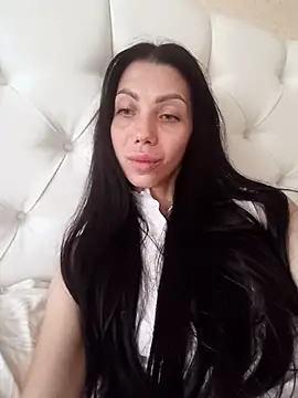 Princessa99885 online show from July 6, 2026, 4:42 pm