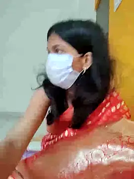 Shivani2002 online show from December 21, 2025, 1:52 am