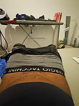 Snapshot of Syto772 chatting on February 5, 2026, 5:42 pm Syto772 online show from February 5, 2026, 5:42 pm