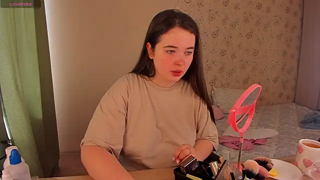 Alice next door online show from March 31, 2026, 8:38 am