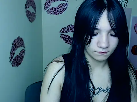 Snapshot of Em7MaA chatting on September 13, 2025, 6:08 pm Em7MaA online show from September 13, 2025, 6:08 pm