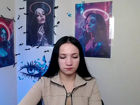 Snapshot of Em7MaA chatting on October 23, 2025, 12:15 pm Em7MaA online show from October 23, 2025, 12:15 pm