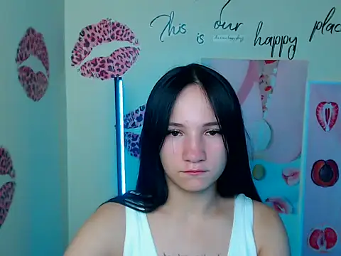 Snapshot of Em7MaA chatting on September 21, 2025, 8:36 pm Em7MaA online show from September 21, 2025, 8:36 pm