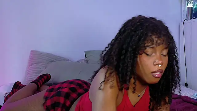 SparklingSoleil online show from January 16, 2026, 3:05 pm