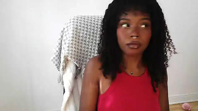 SparklingSoleil online show from October 3, 2025, 7:59 pm