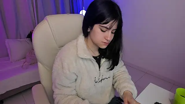 kurito  online show from November 16, 2025, 3:22 am