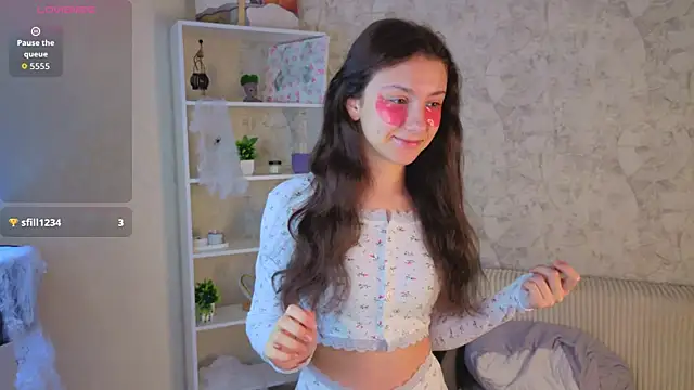 GiseleLamos online show from November 7, 2025, 3:11 am