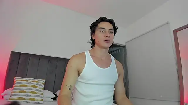 AlexanderHall online show from September 30, 2025, 1:22 am