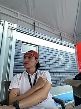 AlexanderHall online show from October 14, 2025, 9:58 pm