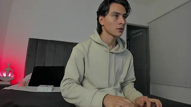 AlexanderHall online show from September 27, 2025, 8:59 pm