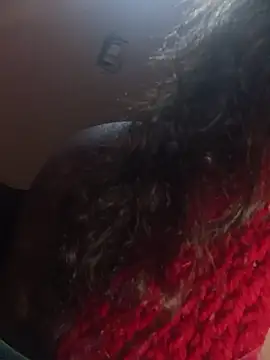 Snapshot of afroditaligh chatting on December 19, 2025, 9:44 am afroditaligh online show from December 19, 2025, 9:44 am