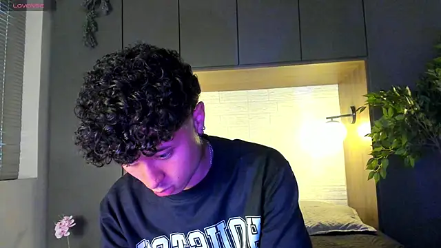 Snapshot of NoahDupont chatting on October 3, 2025, 8:54 pm NoahDupont online show from October 3, 2025, 8:54 pm