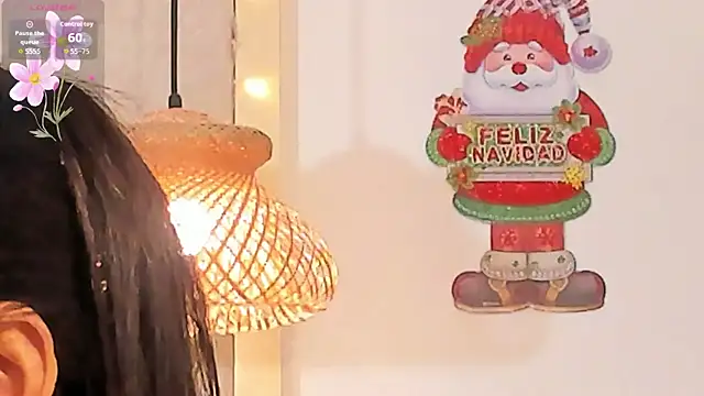 VioletHilton online show from December 17, 2025, 8:14 pm