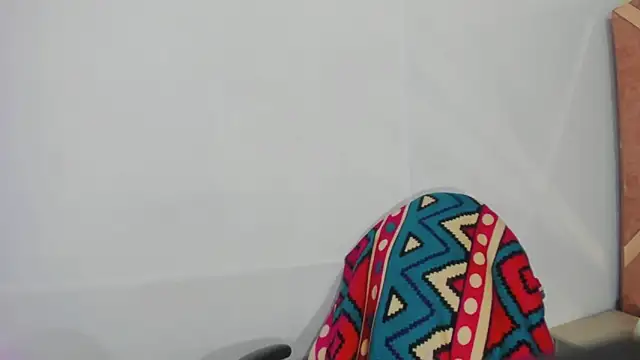 Snapshot of Amy_Kobold3 chatting on November 30, 2025, 9:04 pm Amy Kobold3 online show from November 30, 2025, 9:04 pm