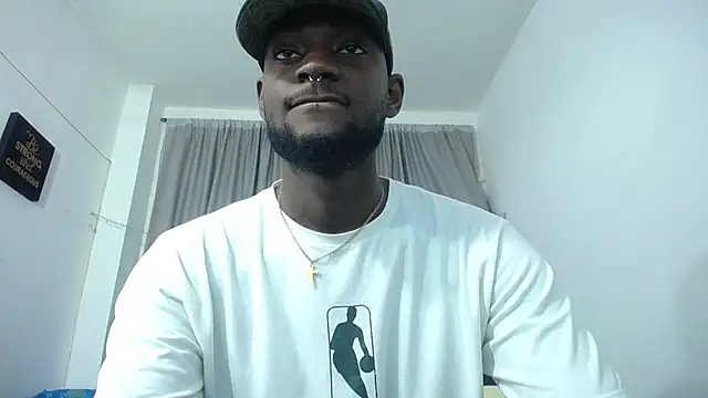 eebony stallion online show from November 6, 2025, 3:32 am