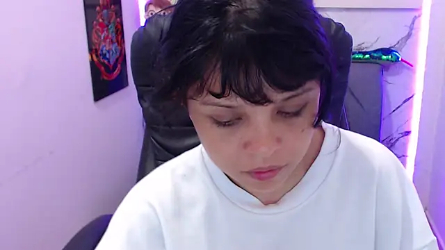 minnie cake online show from November 26, 2025, 9:48 pm