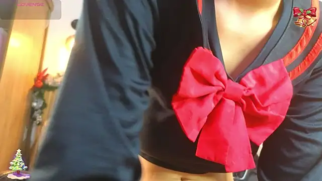 Snapshot of lila_min chatting on December 1, 2025, 2:40 pm lila min online show from December 1, 2025, 2:40 pm