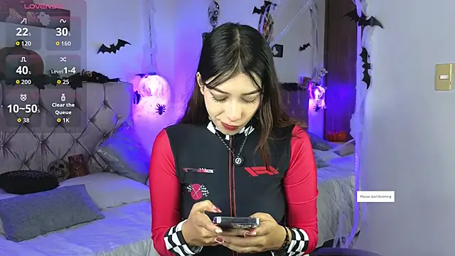 Snapshot of lila_min chatting on October 23, 2025, 2:16 pm lila min online show from October 23, 2025, 2:16 pm