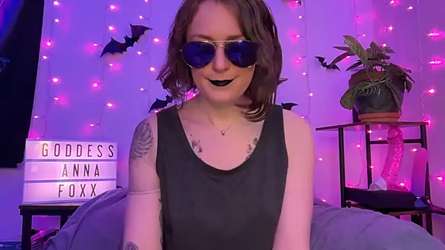 mistressannafoxx online show from January 5, 2026, 10:35 pm