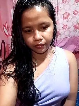 hotmomma8 online show from March 28, 2026, 2:40 pm