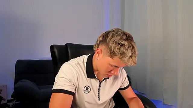 nathan blake online show from October 27, 2025, 8:21 pm