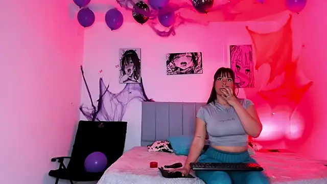 penelopestar 2 online show from October 31, 2025, 3:36 am