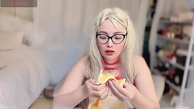 Amaya-yooo-36D online show from February 19, 2026, 4:20 am