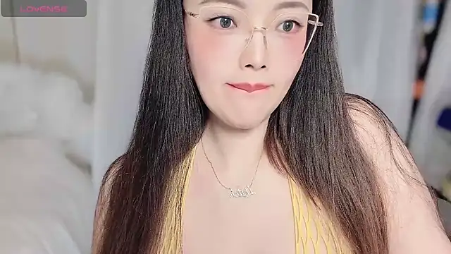 Amaya-yooo-36D online show from April 18, 2026, 11:49 pm